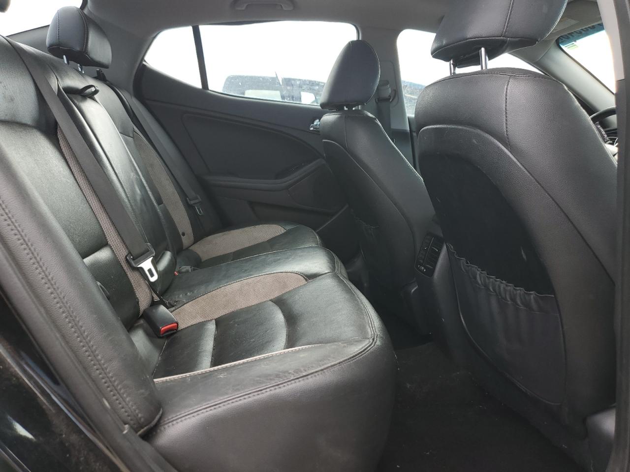 Kia Optima Sx Image 9