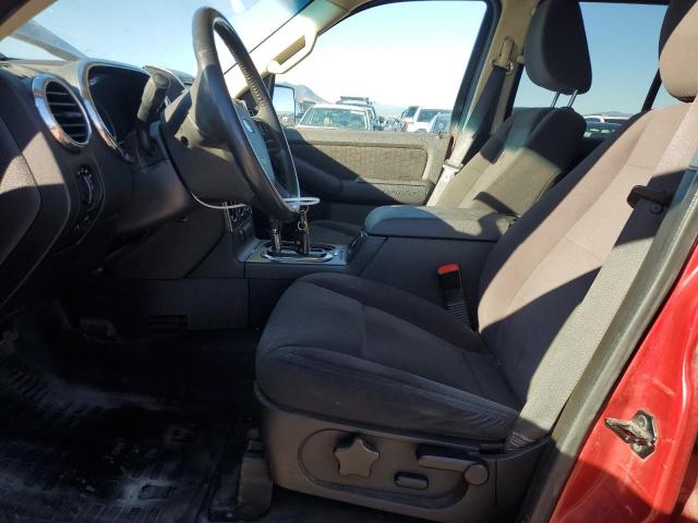 Ford Explorer Xlt Image 10