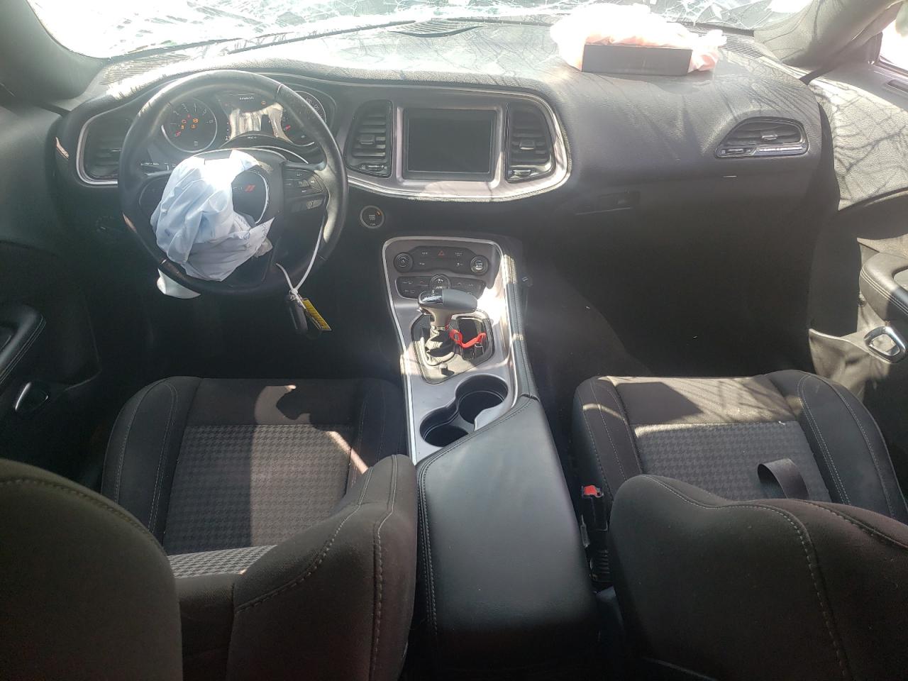 Dodge Challenger Sxt Image 3