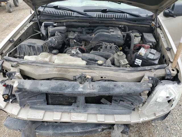 Ford Explorer Xlt Image 12