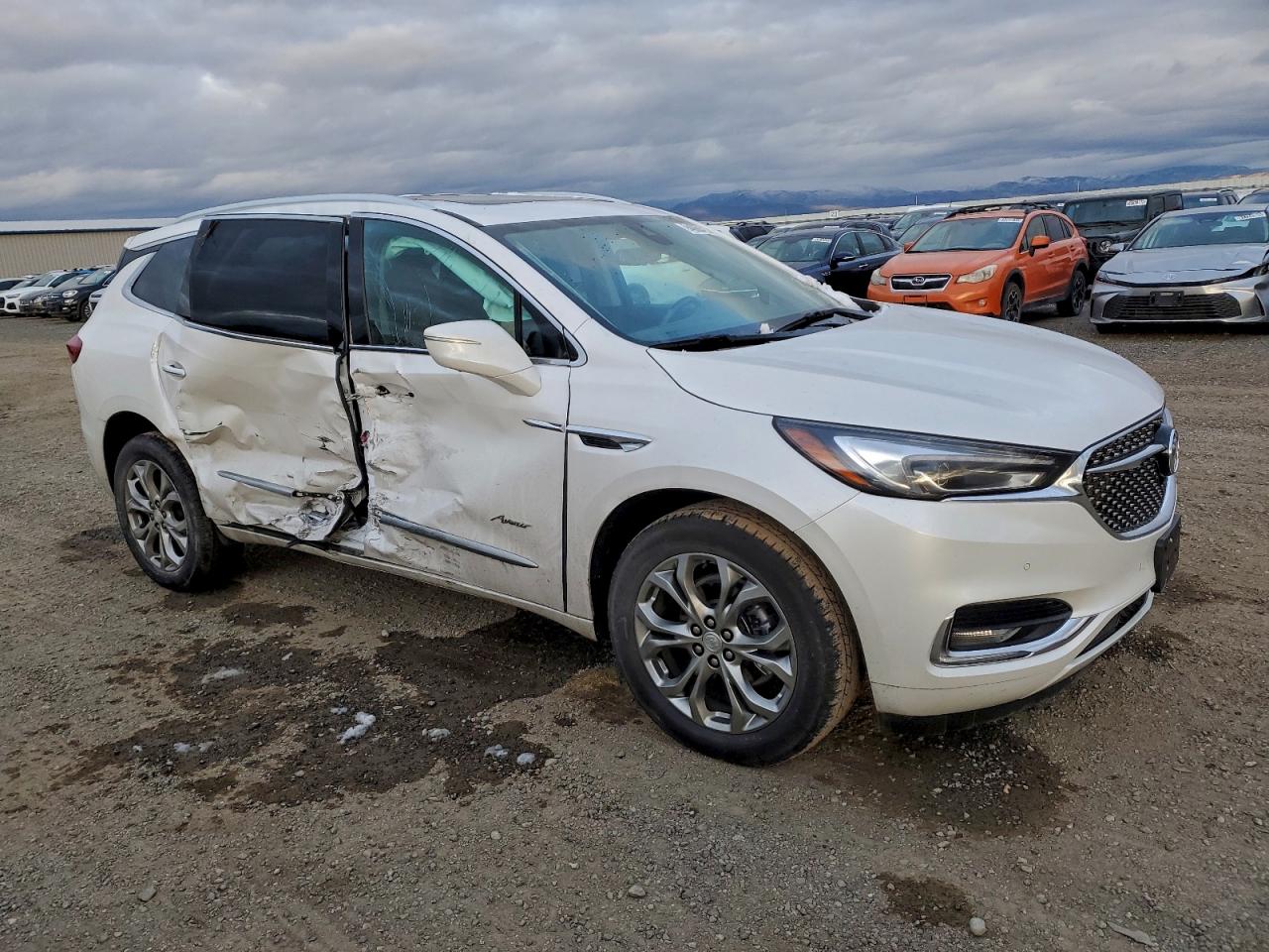 Buick Enclave Avenir Image 4