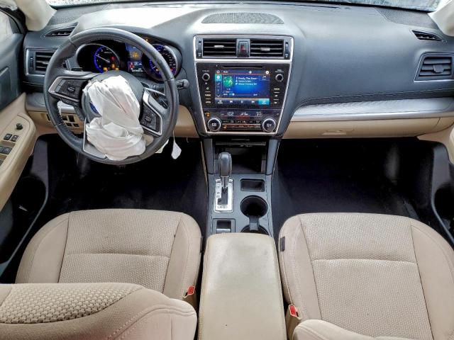 Subaru Outback 2.5i Premium Image 10