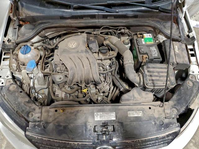 Volkswagen Jetta Base Image 7