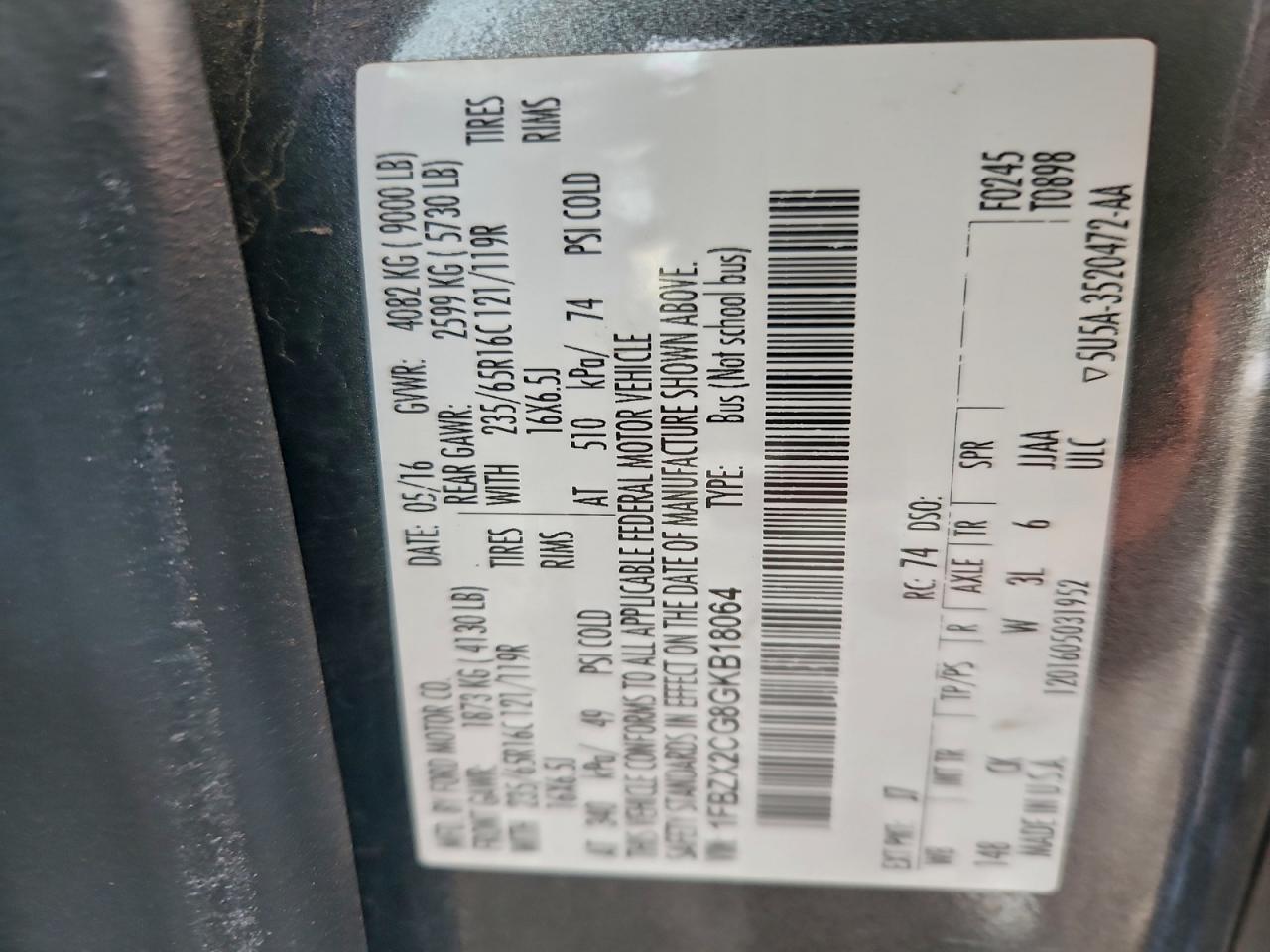 Ford Transit T-350 Image 8