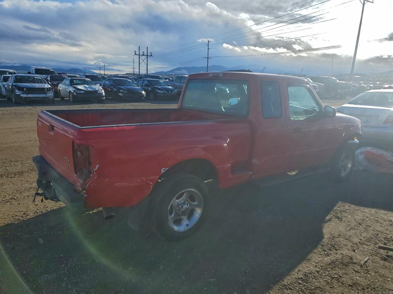 Ford Ranger Super Cab Image 4