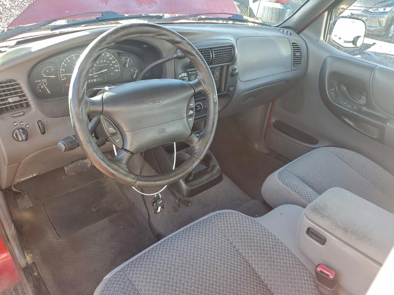 Ford Ranger Super Cab Image 11