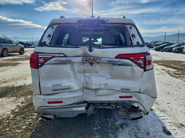 GMC Acadia Denali Image 4