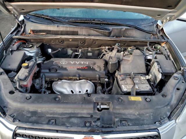 Toyota RAV4 Limited Image 9