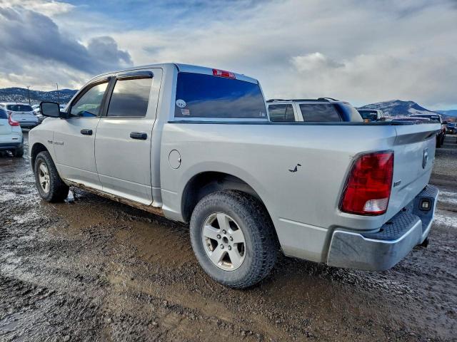 Dodge Ram 1500 Image 2