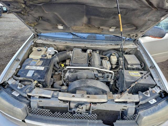 Chevrolet Trailblazer Ls Image 13