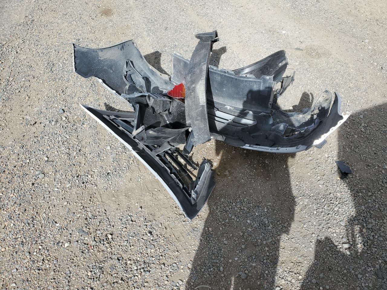 Nissan Versa S Image 9