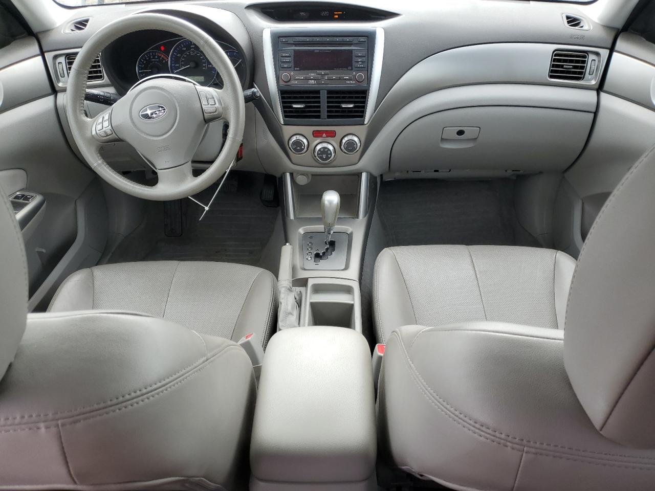 Subaru Forester 2.5x Limited Image 11