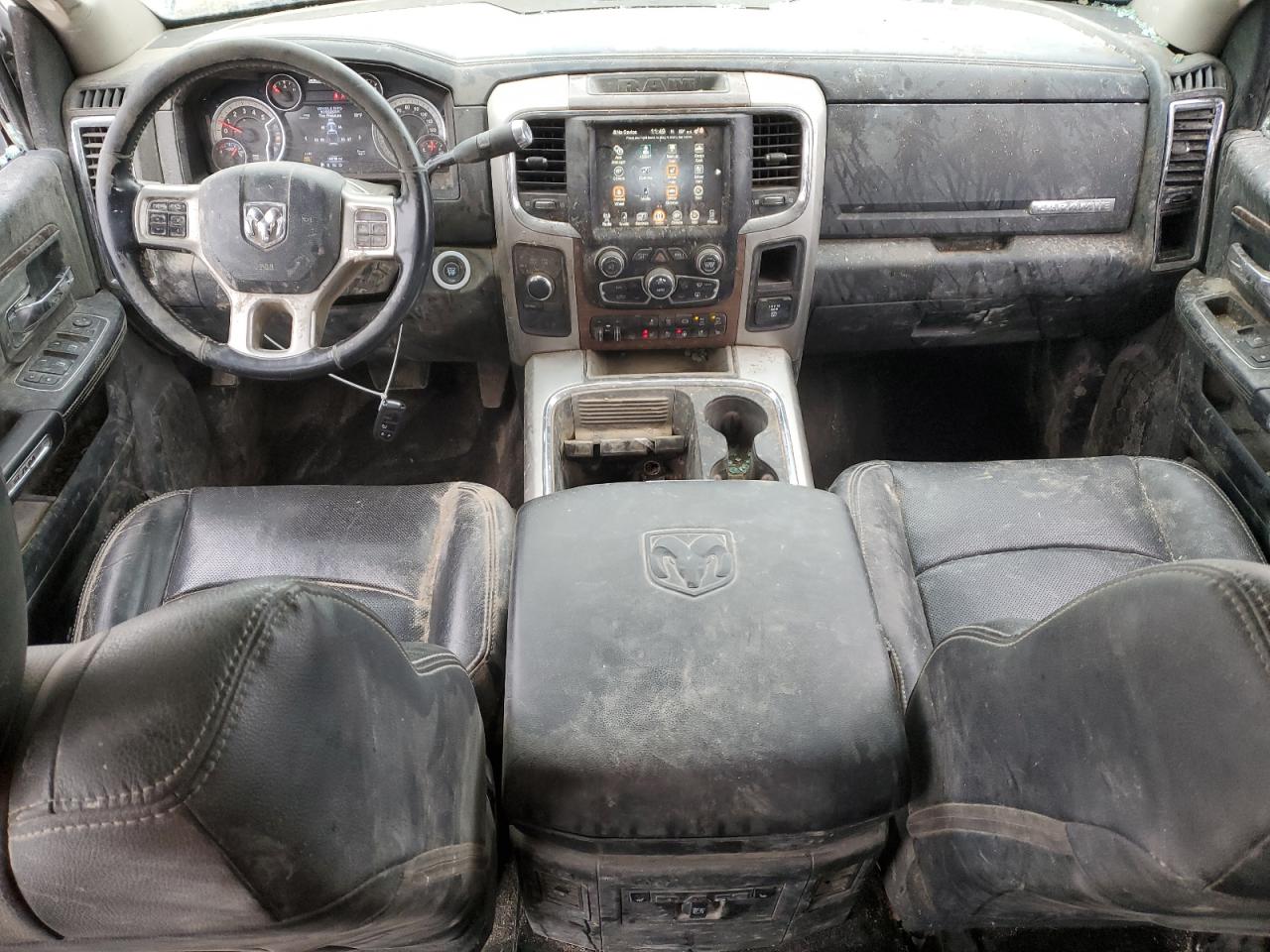 Ram 3500 Laramie Image 9