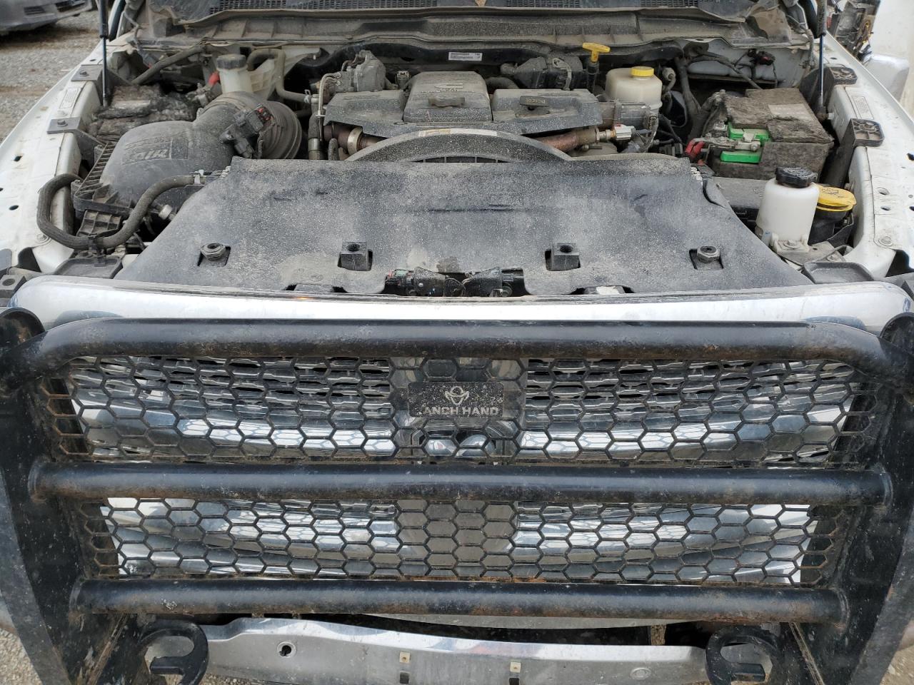 Ram 3500 Laramie Image 5