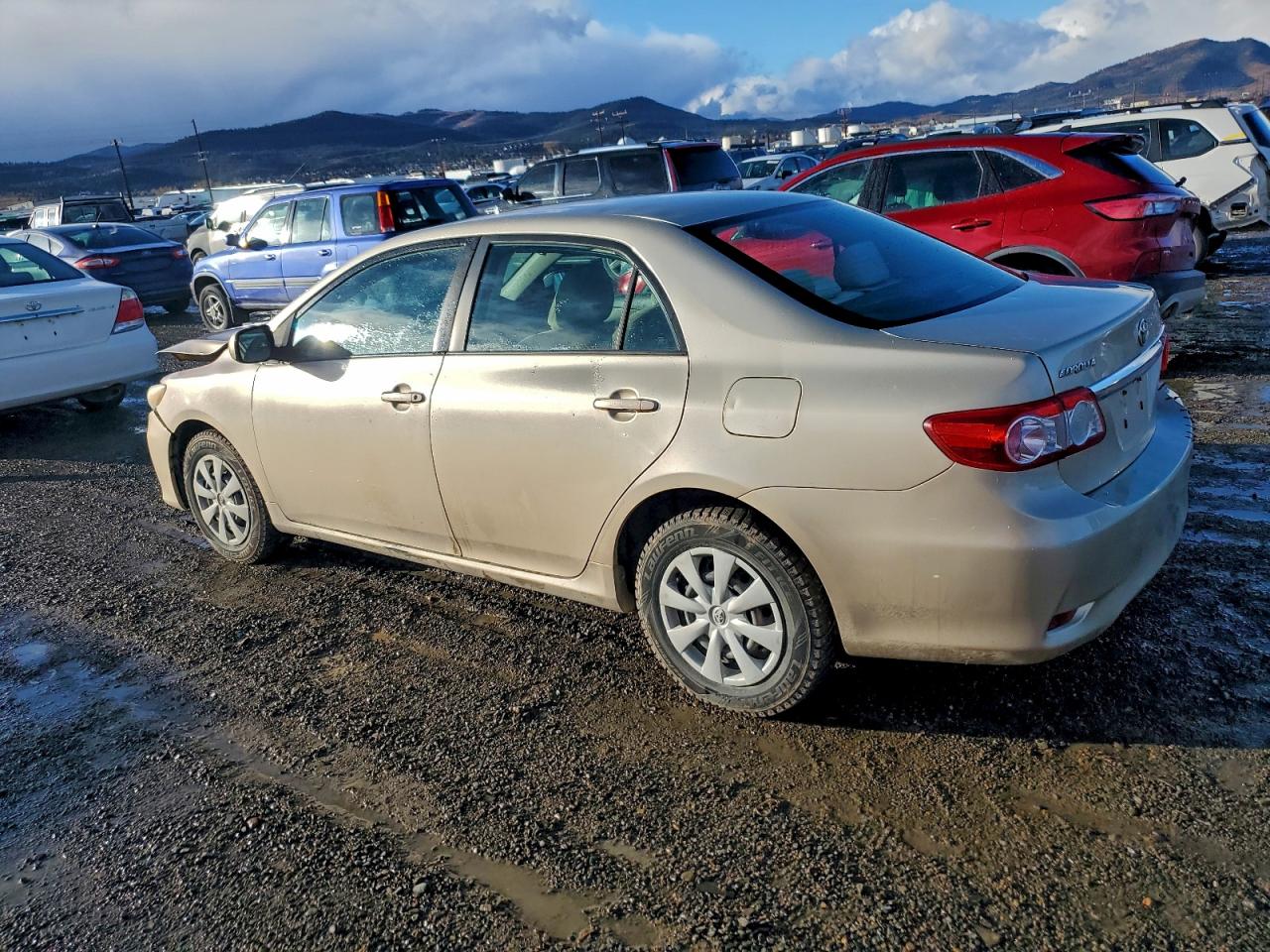 Toyota Corolla Base Image 12
