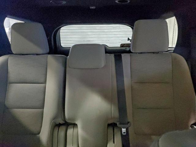 Ford Explorer Image 10