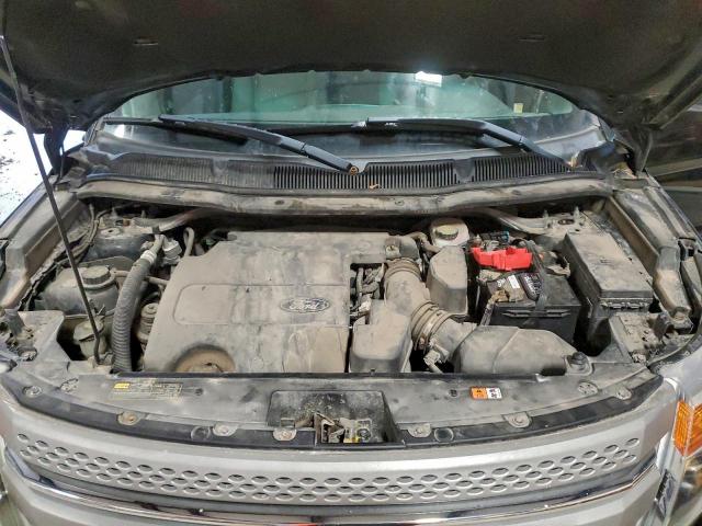 Ford Explorer Image 9