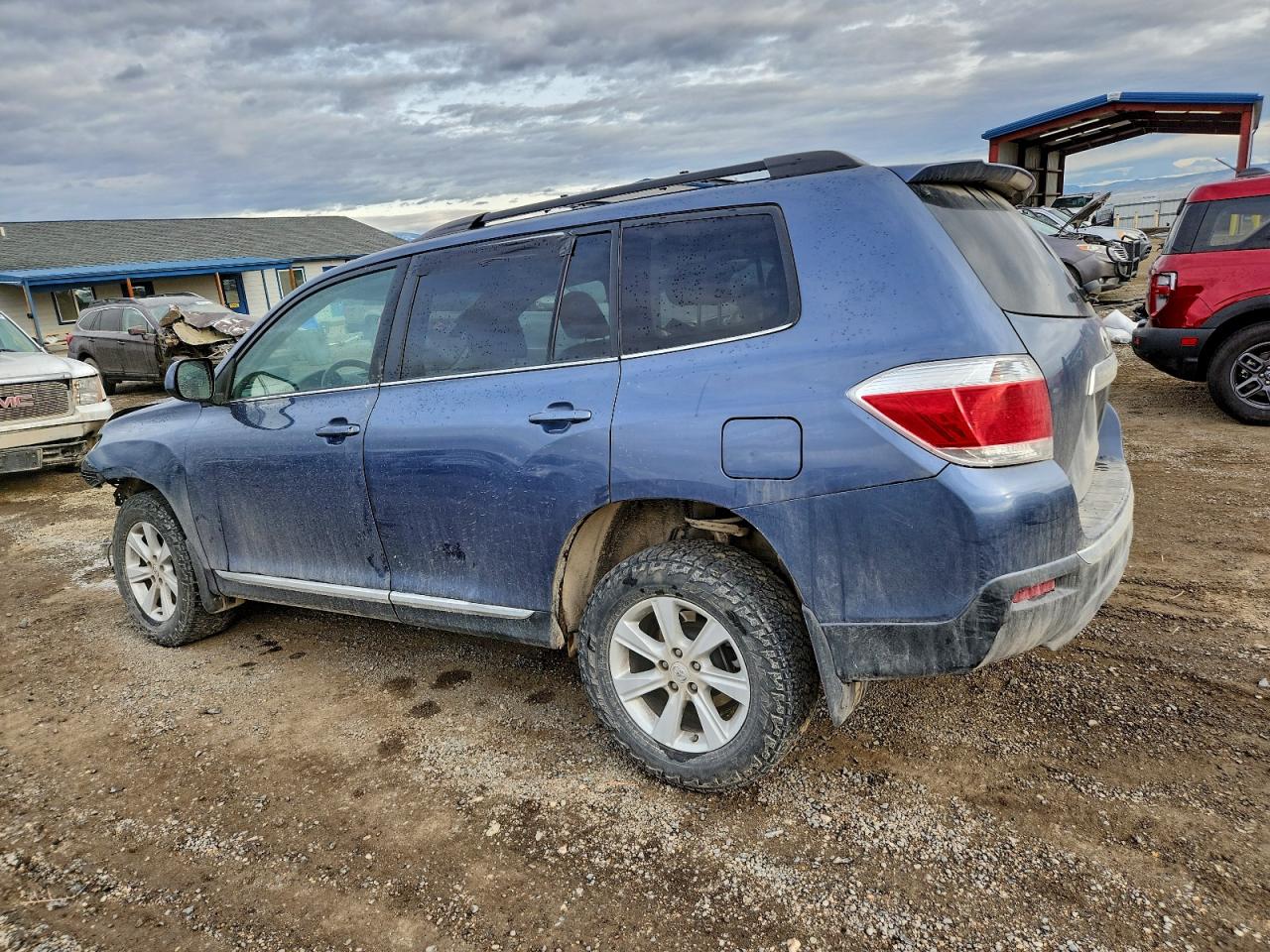 Toyota Highlander Base Image 4