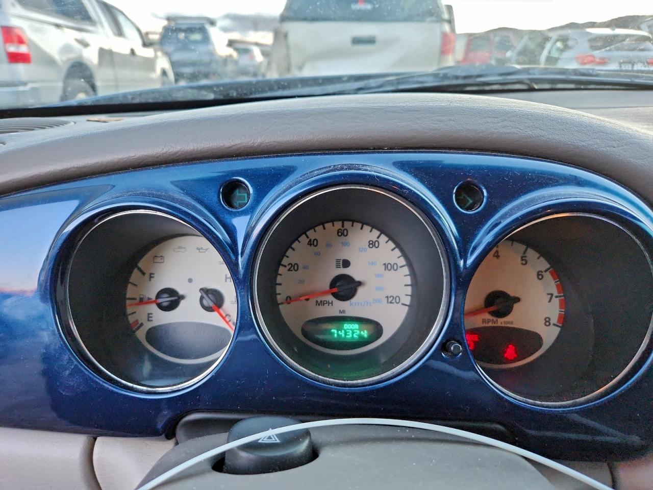 Chrysler PT Cruiser Image 11