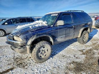  Salvage Chevrolet Blazer