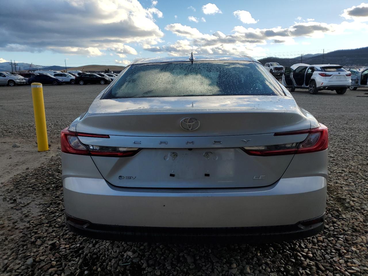 Toyota Camry Xse Image 3