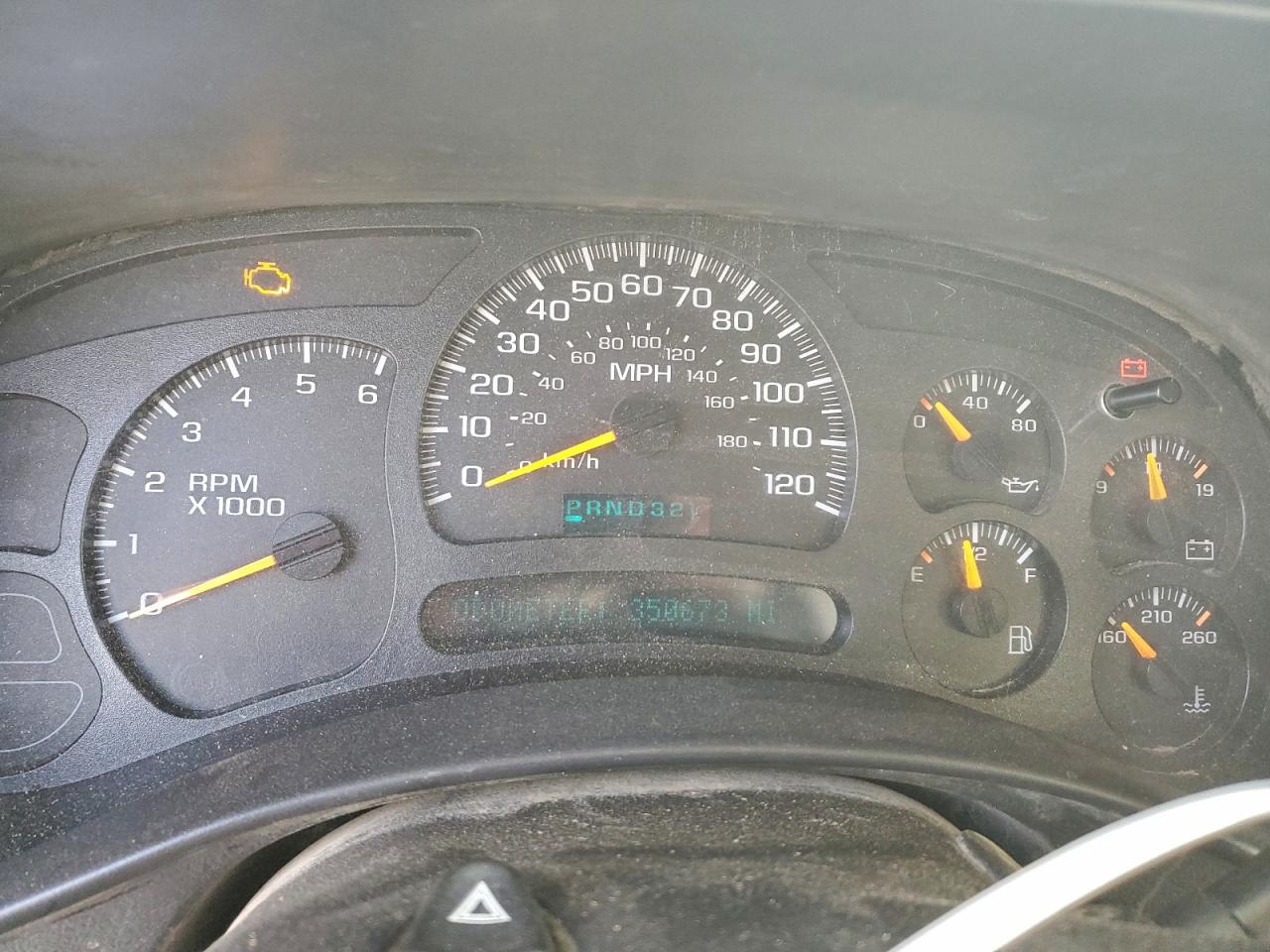 Chevrolet Silverado K1500 Image 7