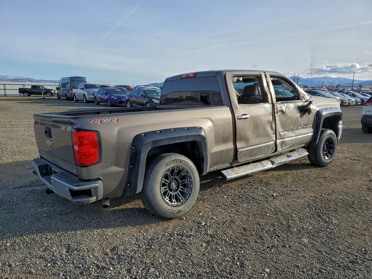 Chevrolet Silverado K1500 Ltz Image 6