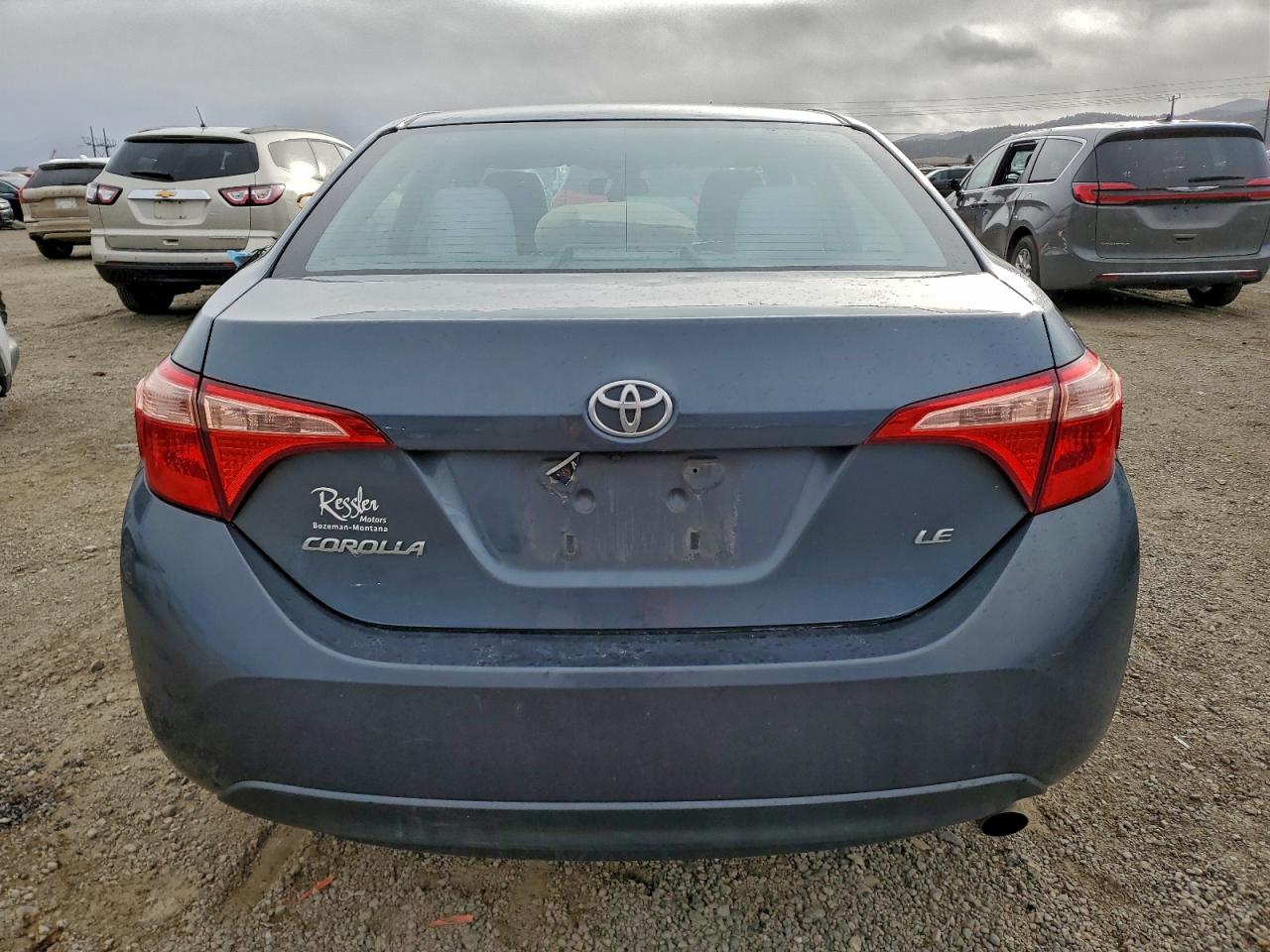 Toyota Corolla L Image 8