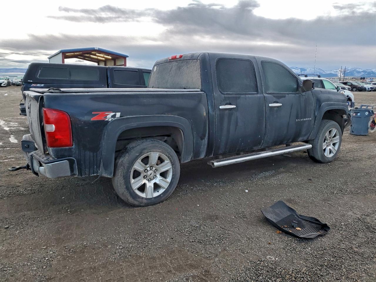 Chevrolet Silverado K1500 Image 5