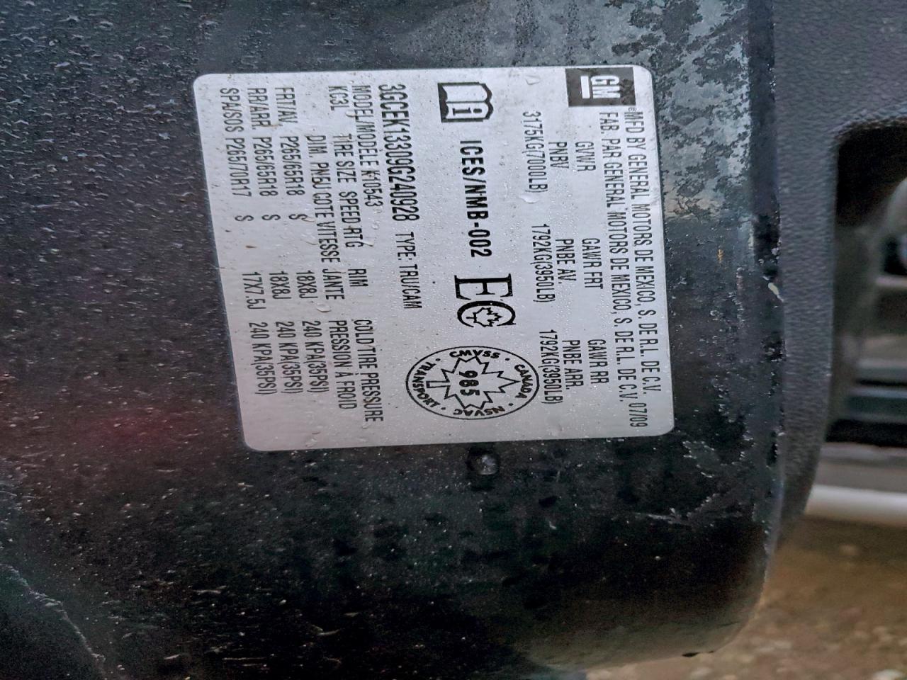 Chevrolet Silverado K1500 Image 13