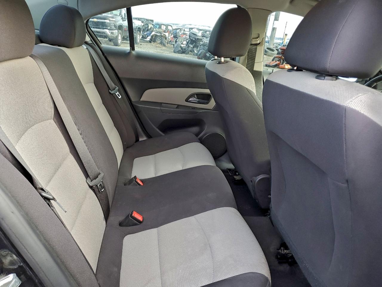 Chevrolet Cruze Ls Image 5