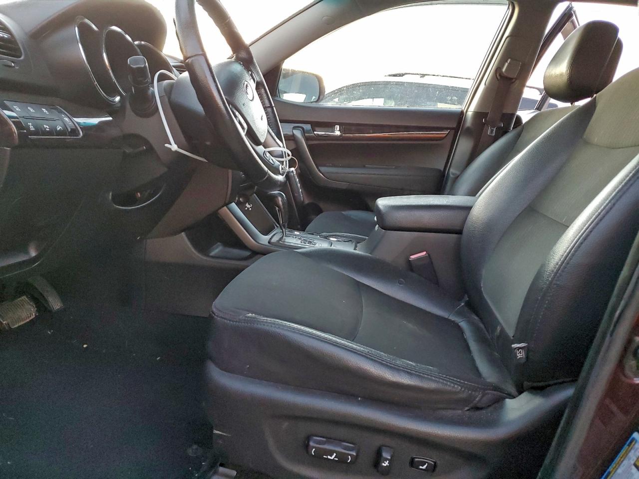 Kia Sorento Ex Image 11