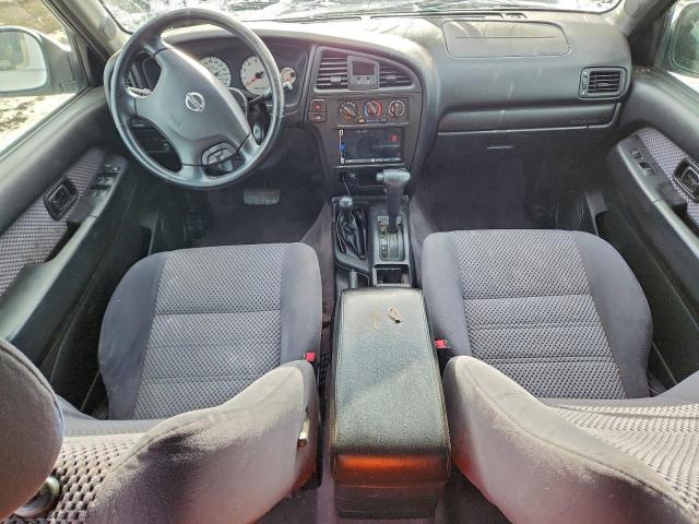 Nissan Pathfinder Le Image 9