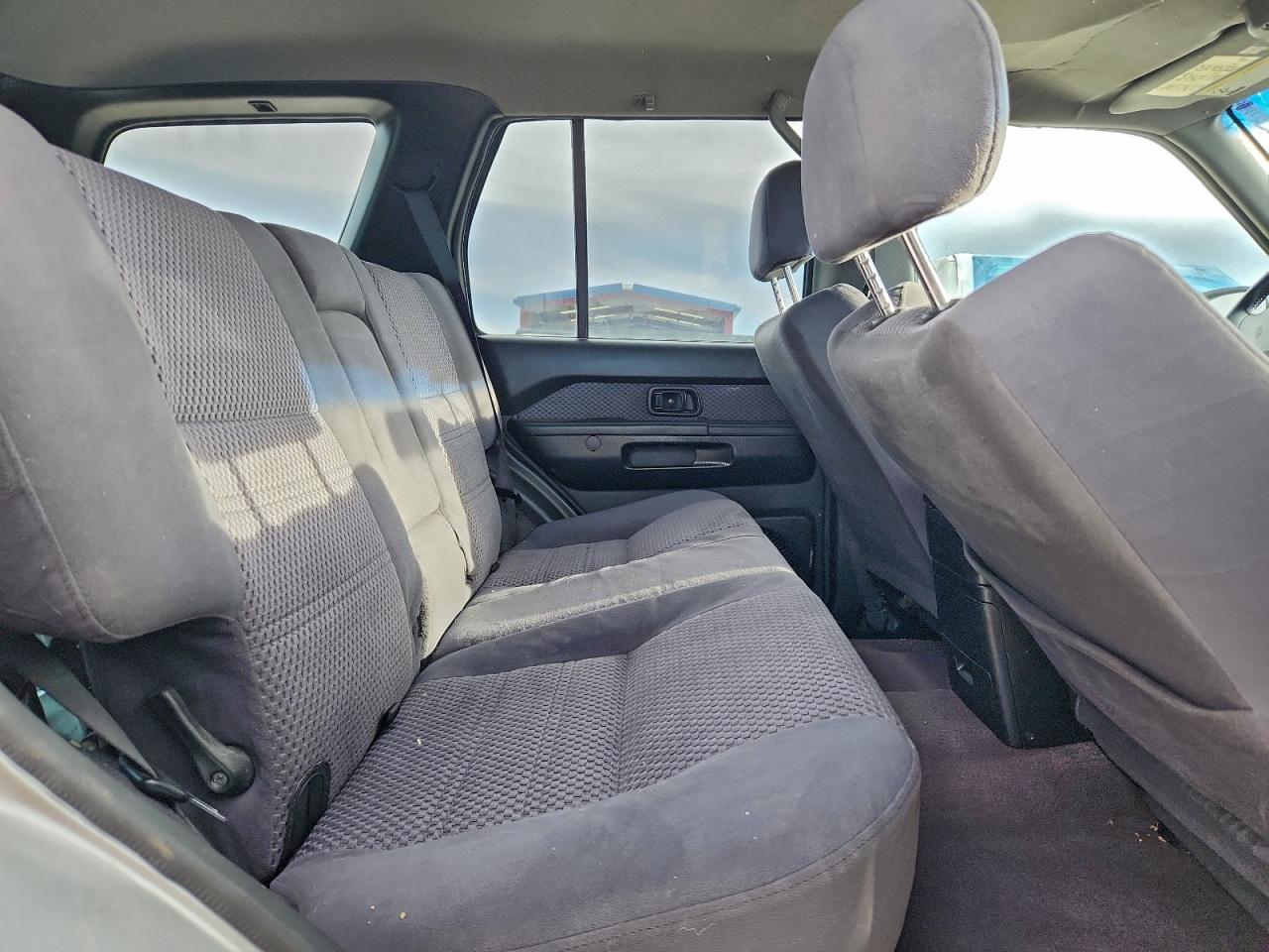 Nissan Pathfinder Le Image 5