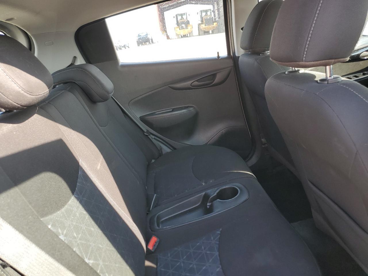 Chevrolet Spark 1lt Image 13